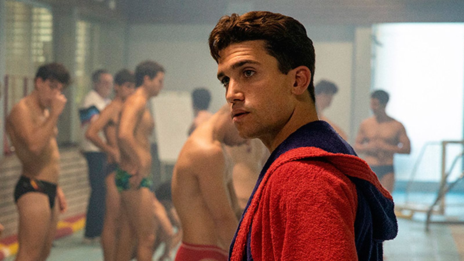 Jaime Lorente interpreta al jugador de waterpolo, Pedro García Aguado, en la película ‘42 segundos’