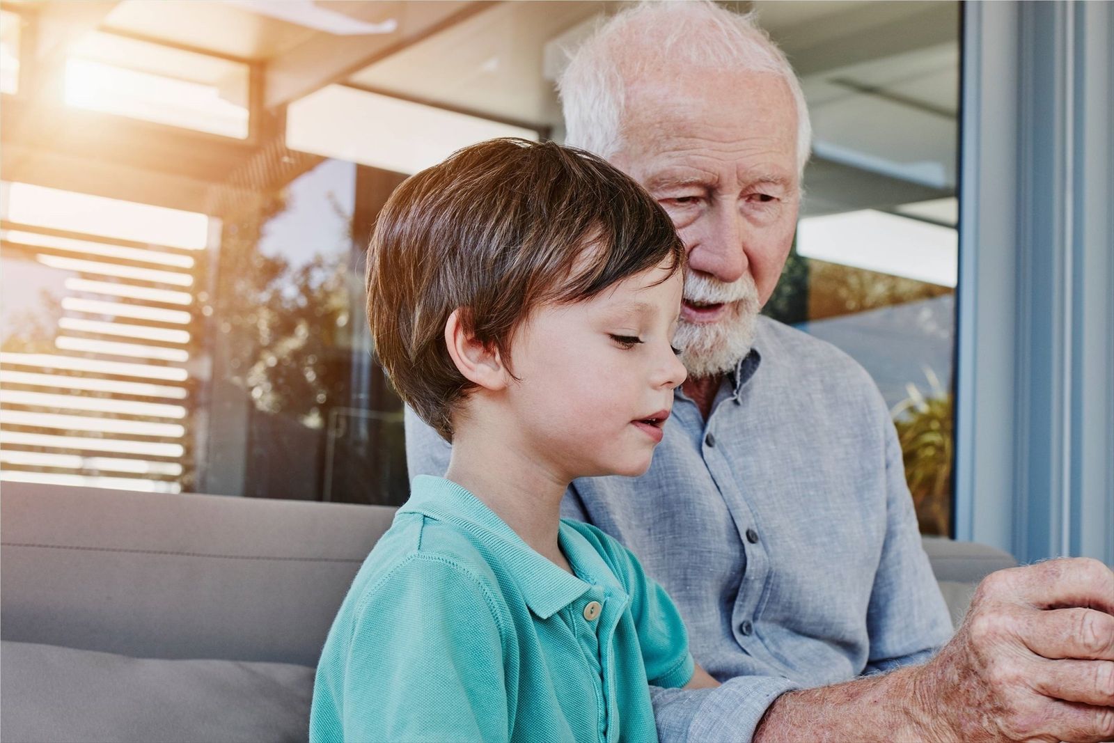 Abuelo y nieto