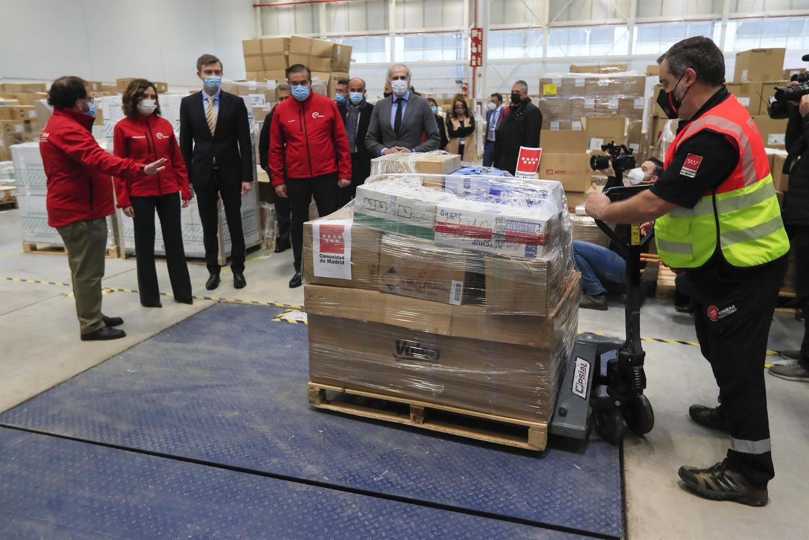 El Hospital Zendal ya se convierte en un símbolo de la ayuda de Madrid a Ucrania