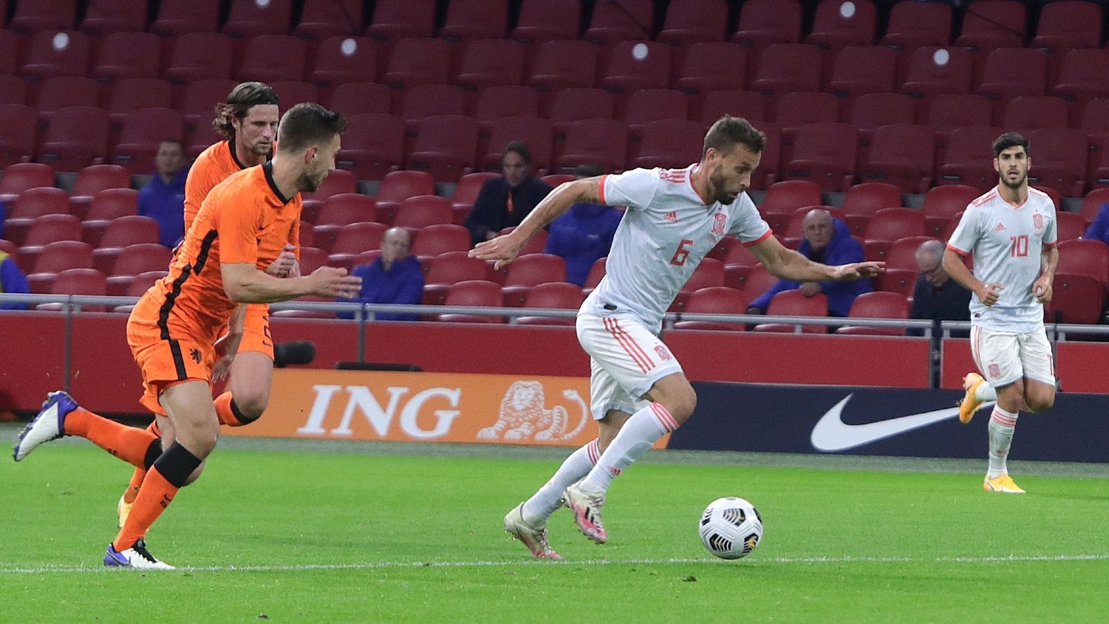 Canales ante Holanda