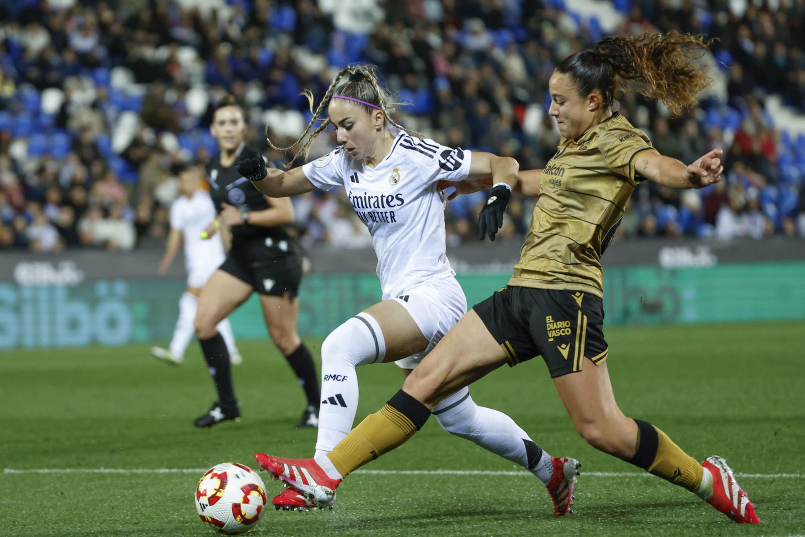 Athenea del Castillo ante la Real Sociedad