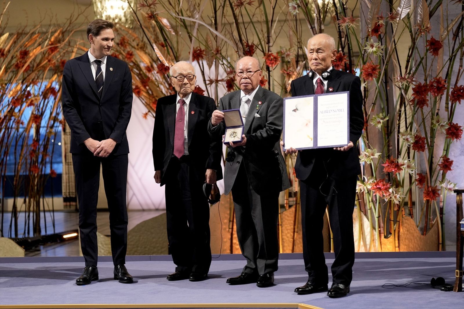 Entrega del Premio Nobel de la Paz 2024 a miembros de Nihon Hidankyo en Oslo