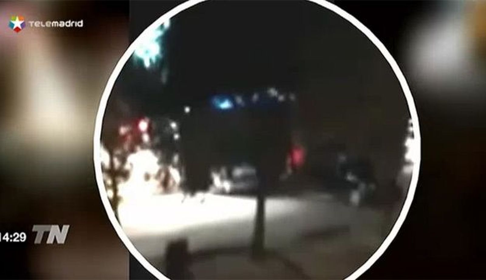 Dos individuos huyen tras un 'alunizaje'  en una tienda de móviles de Coslada