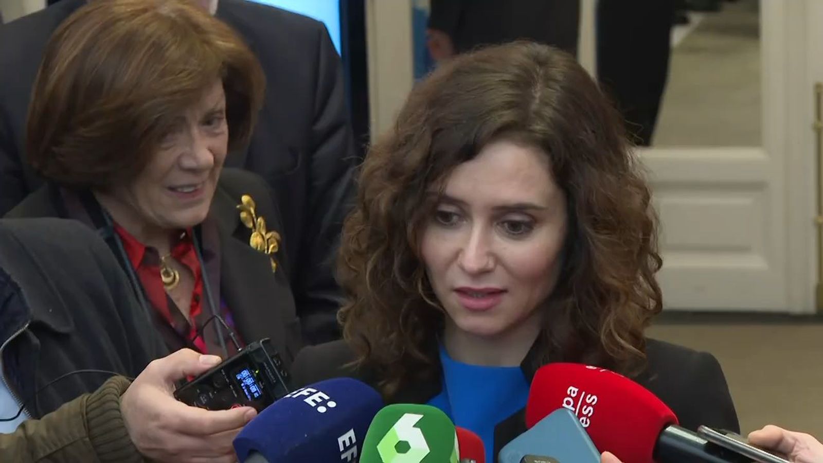 Ayuso: "Está el camino hecho a la independencia ilegal de Cataluña"