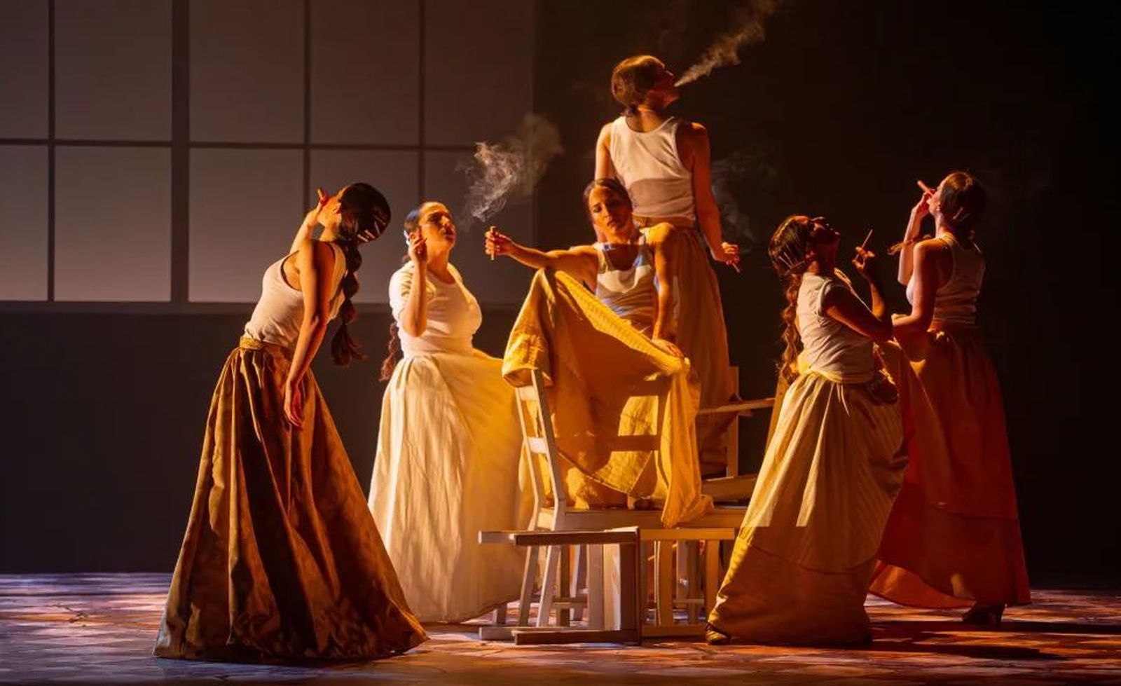 Imagen de Humo, la obra de la bailaora de  Rafaela Carrasco