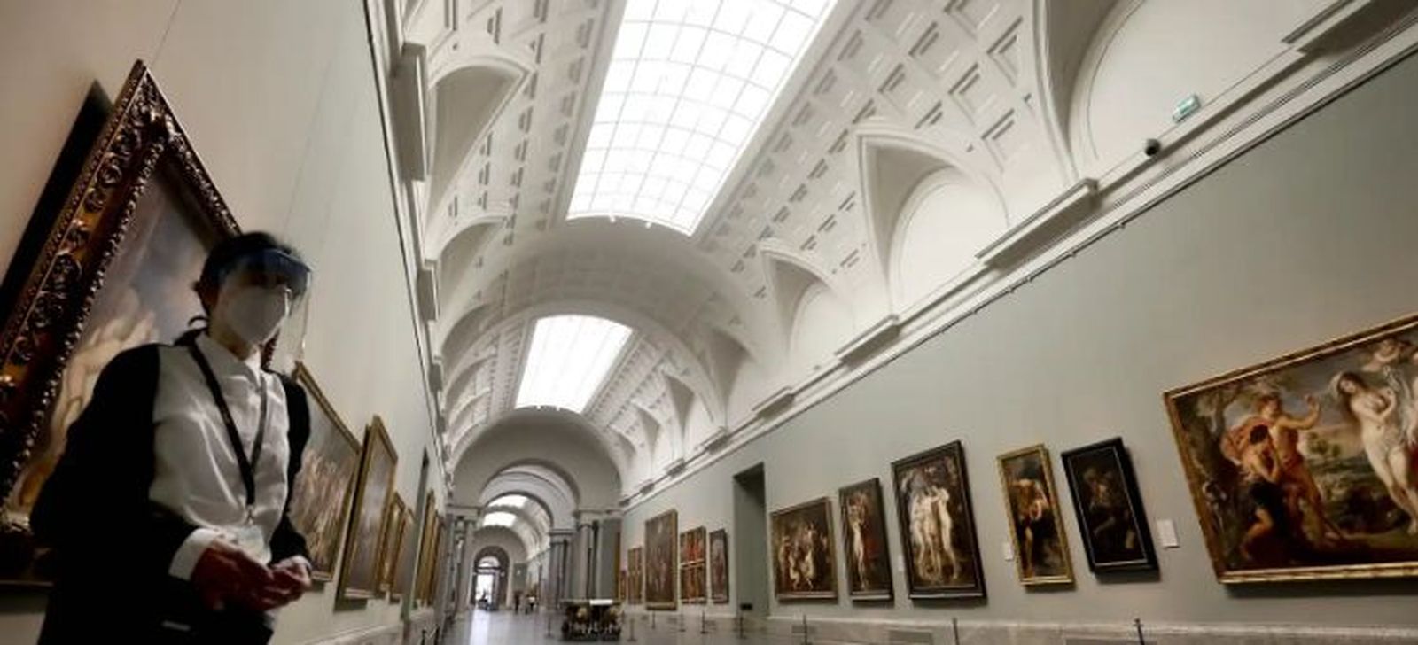 El Museo del Prado convoca 76 plazas para vigilante de sala