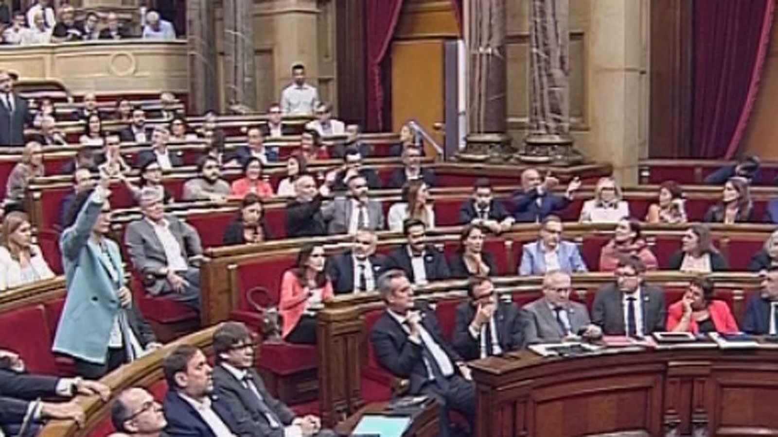 La CUP presiona a Puigdemont para que declare la independencia