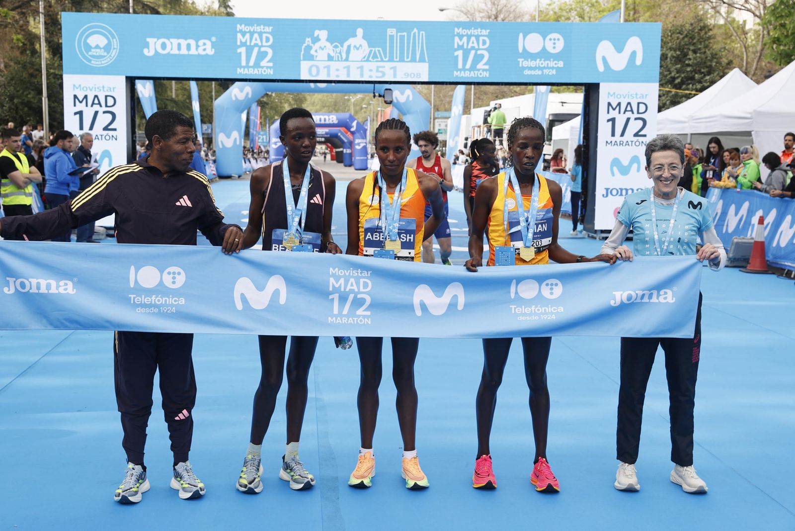 Las tres primeras clasificadas de la Media Maratón de Madrid
