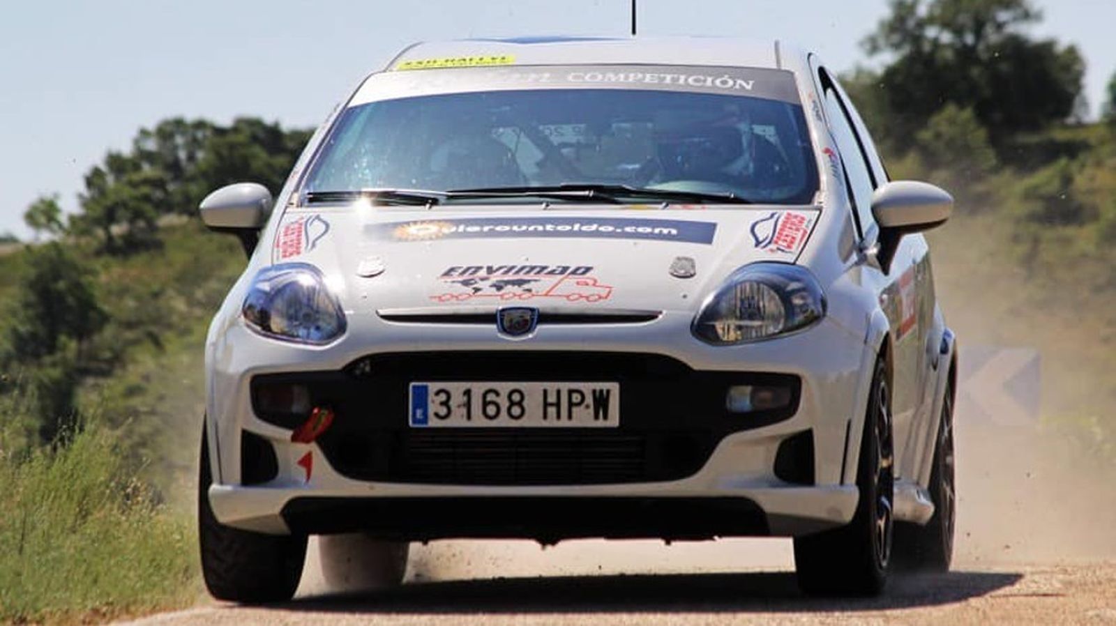 Muere un piloto que participaba en un rally en Ávila
