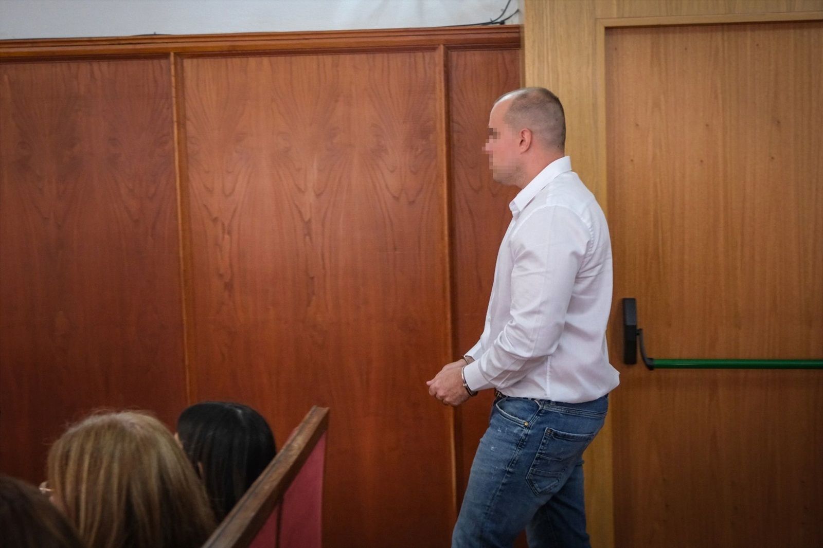 Turno para los testigos e investigadores en el juicio por el asesinato de Manuela Chavero