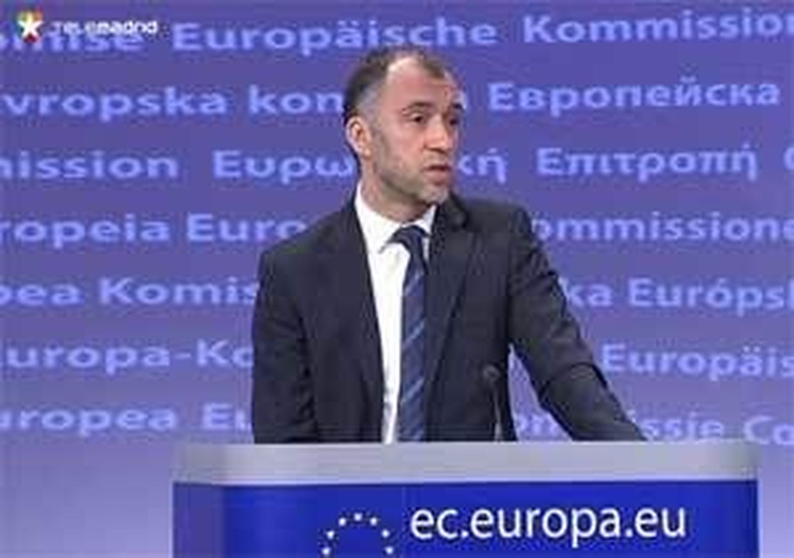 La Comisión Europea arremete contra Standard & Poor's