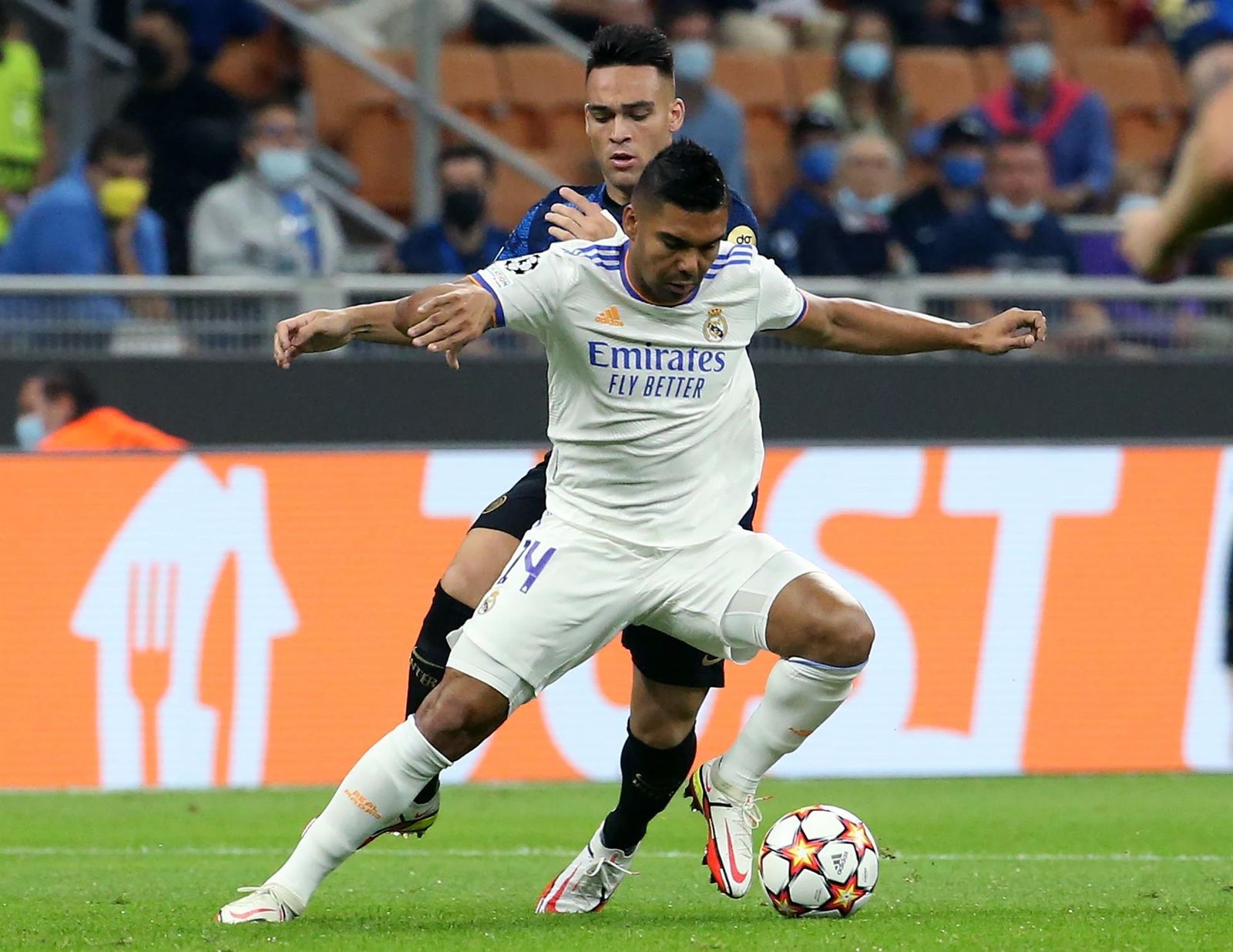 Casemiro ante el Inter de Milán