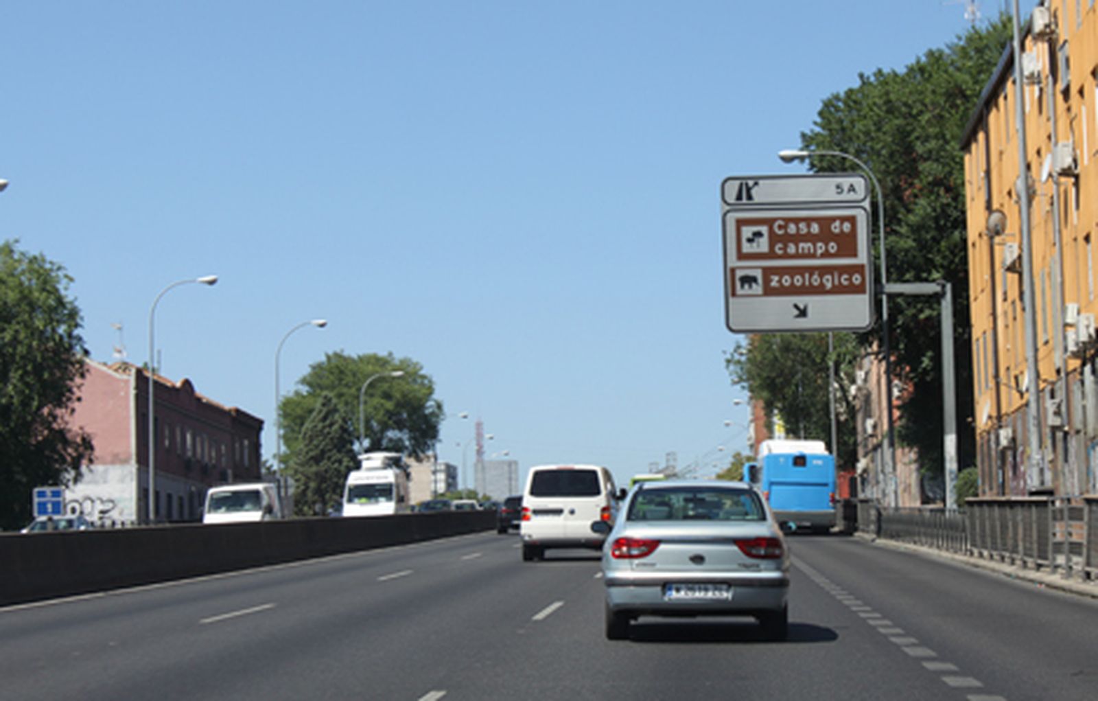 trafico_paseoextremadura