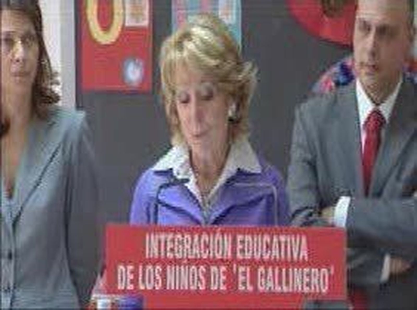 Aguirre en el poblado de El Gallinero