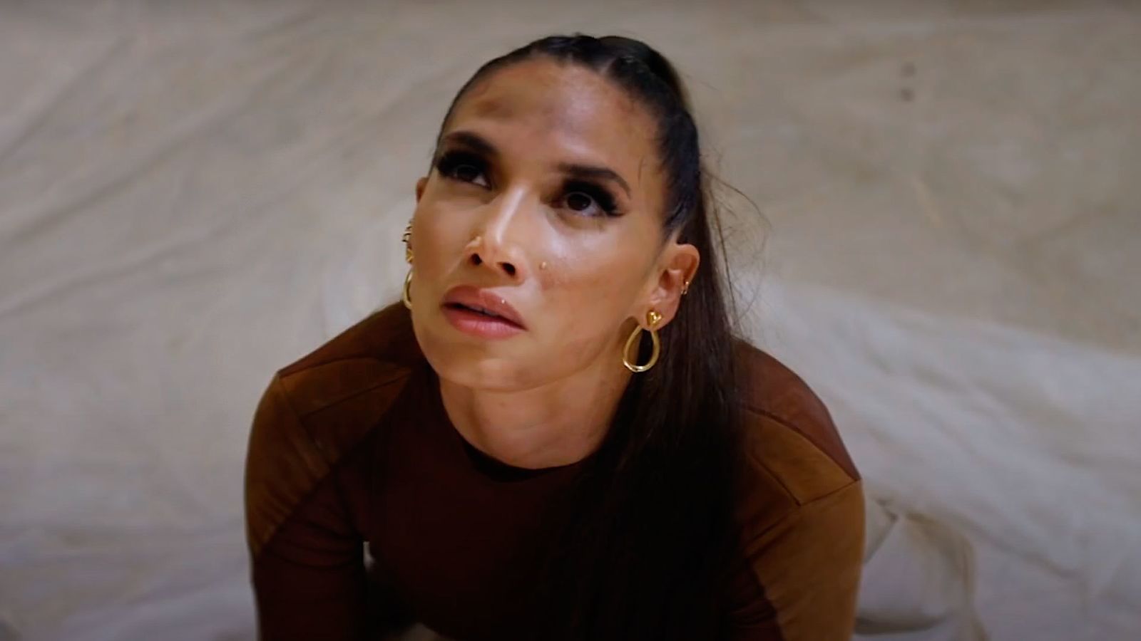 Imagen del videoclip de 'La Saeta' de India Martínez