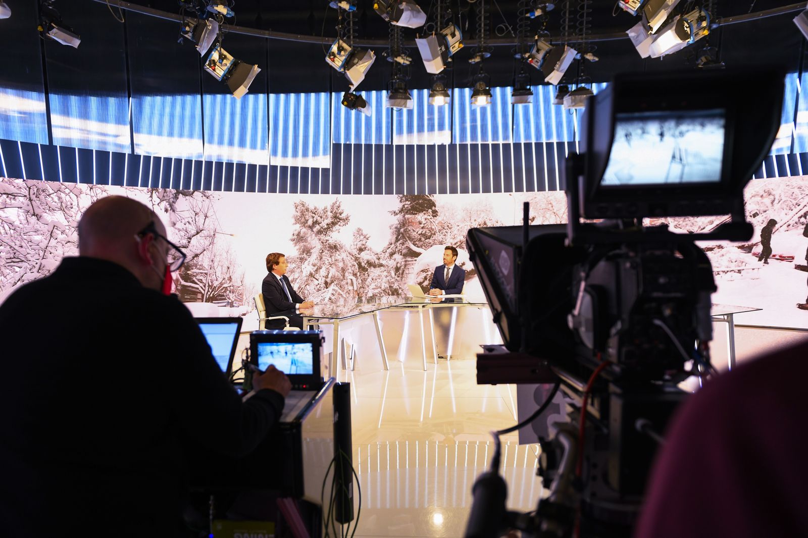 El alcalde José Luis Martínez Almeida responde sobre la gestión de 'Filomena' en Telemadrid