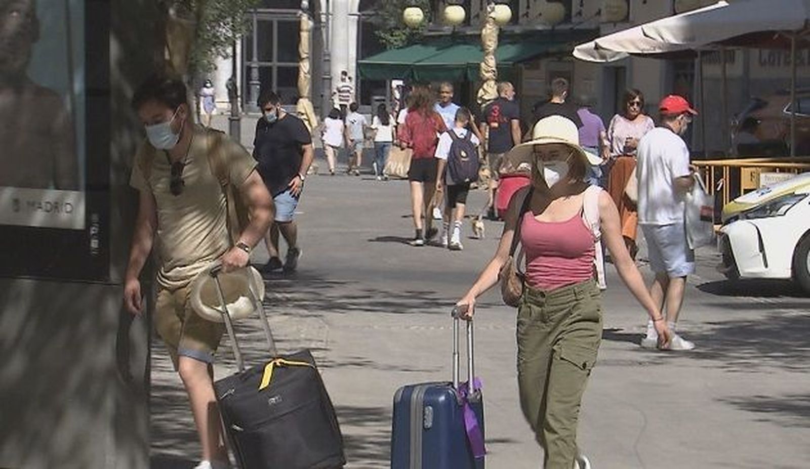 Madrid vuelve a llenarse de turistas