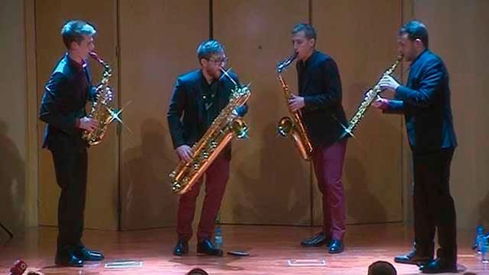 Cuarteto de viento pero con saxos