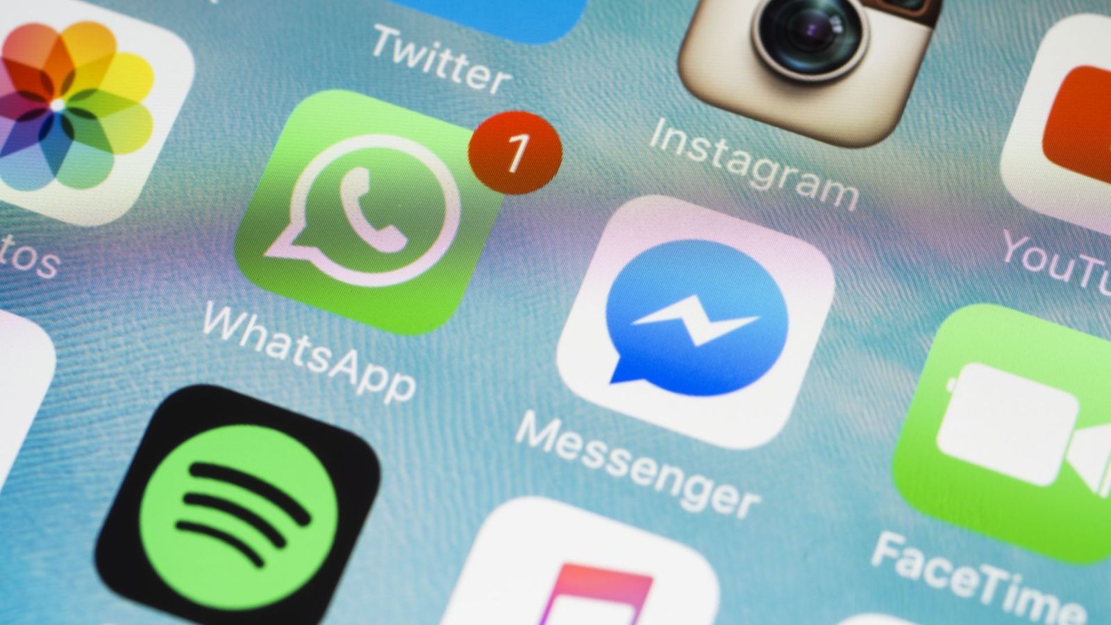 Un juzgado de Vigo reconoce los mensajes de WhatsApp como contratos verbales