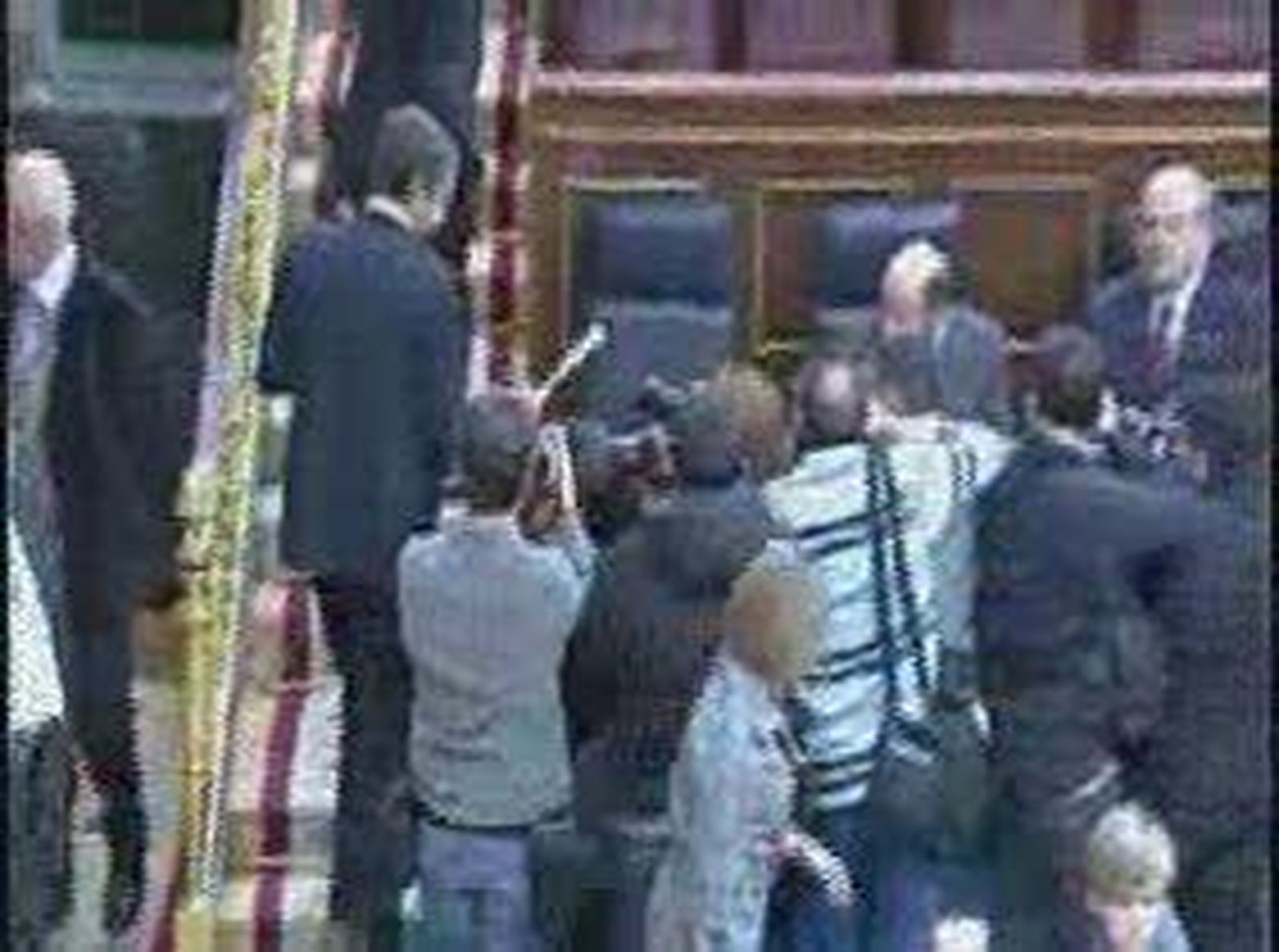 vaivenes_zapatero_2011216V0.wmv