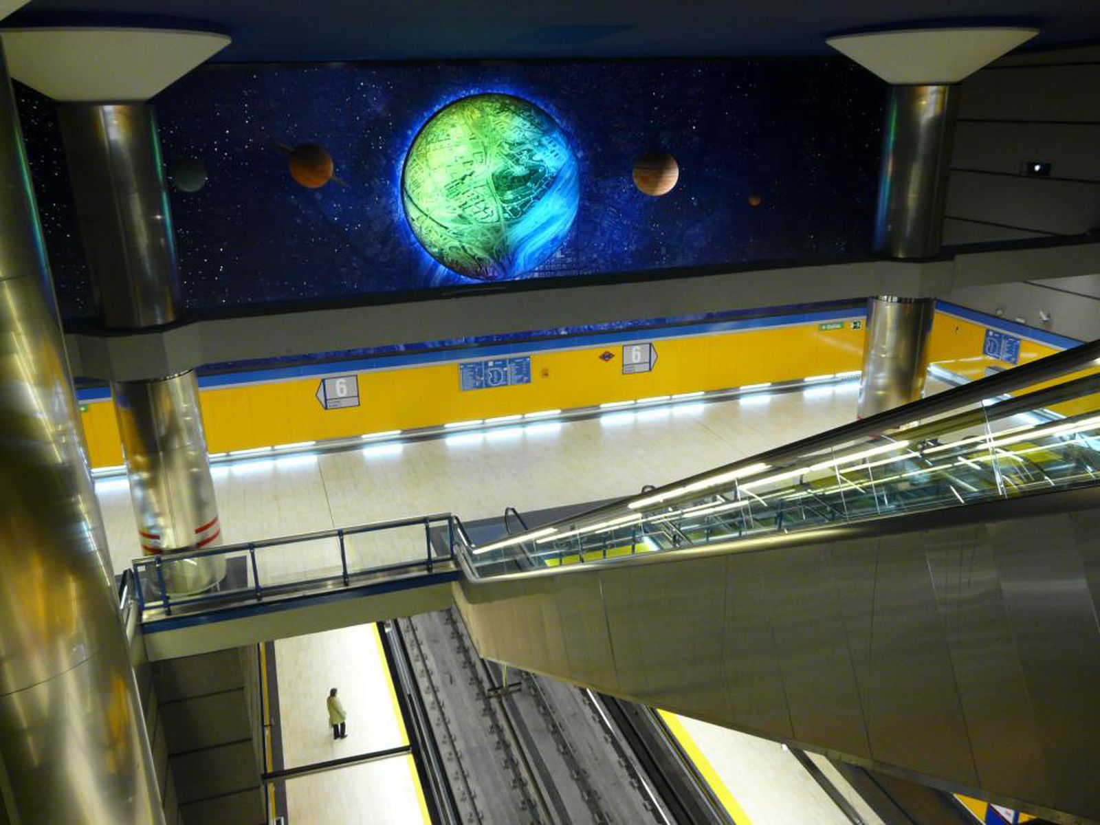 El 'Planeta Arganzuela' en la estación de Arganzuela-Planetario