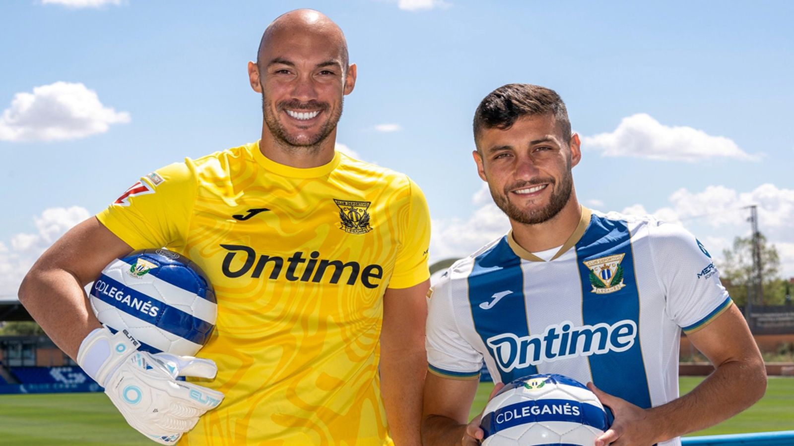 Óscar Rodríguez y Marko Dmitrovic