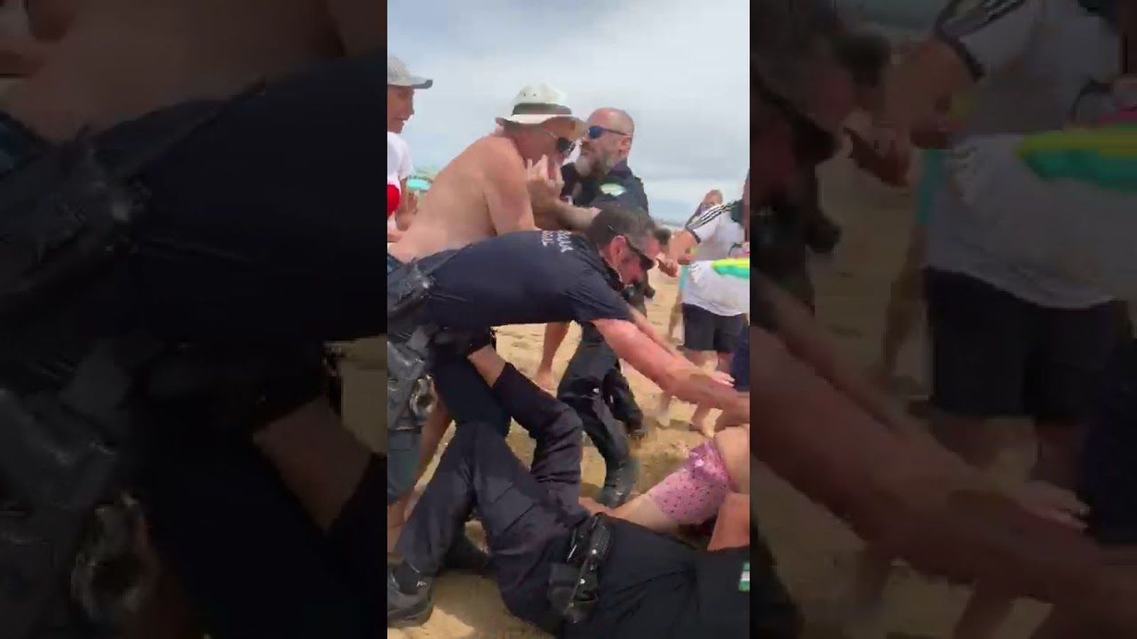 Un vendedor ambulante acuchilla al jefe de la Policía Local de Punta Umbría