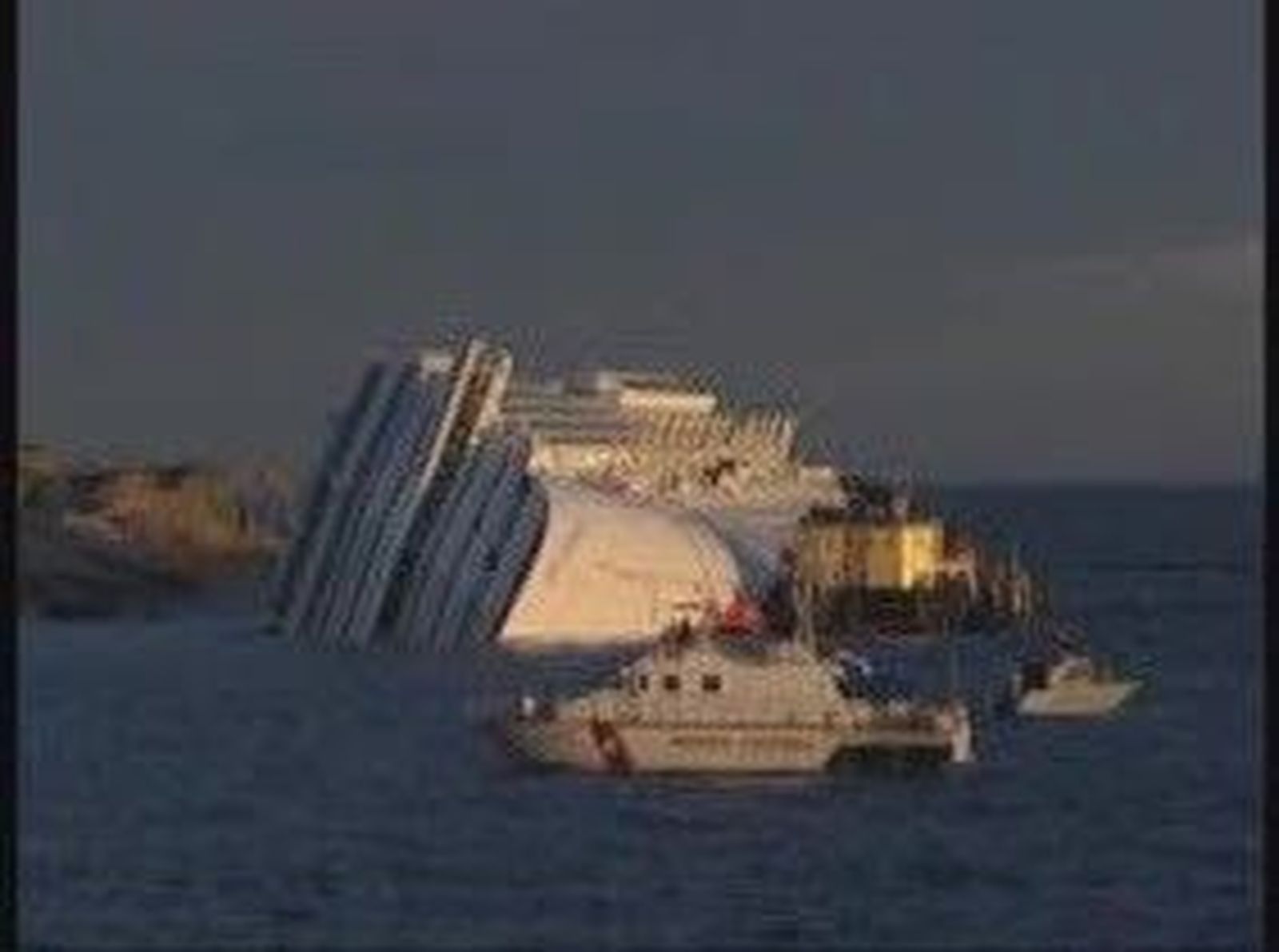 Mostramos como se realizará la extracción de las 2.400 toneladas de fuel del Costa Concordia