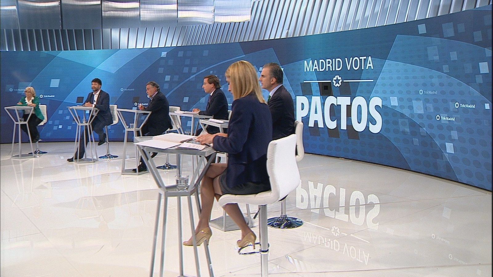 Los candidatos dibujan los pactos tras el 26-M