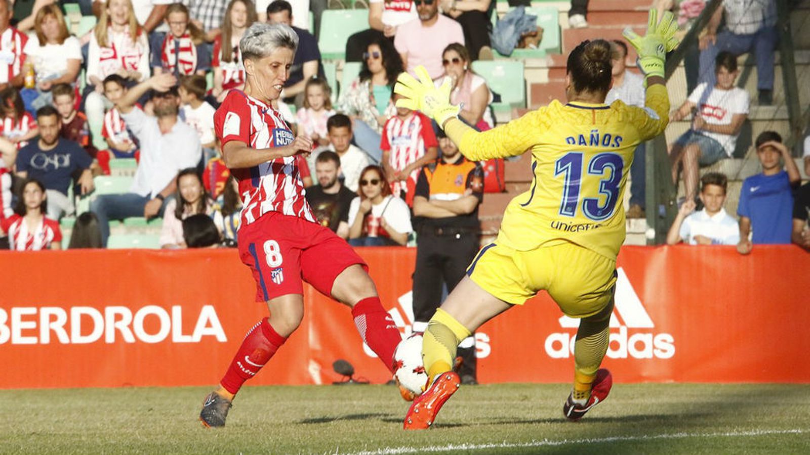 Atlético de Madrid Femenino ante el Barcelona