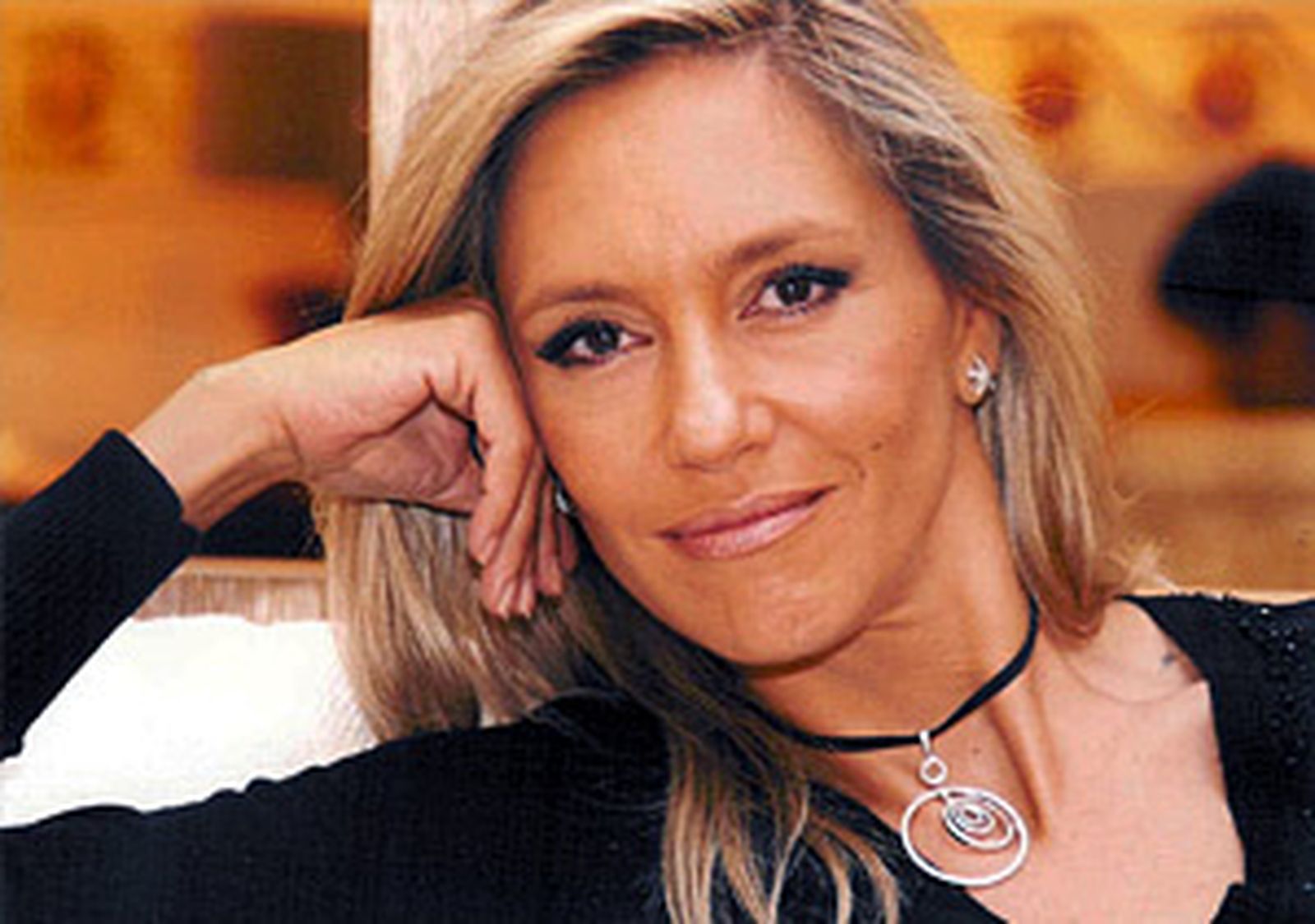 Marta Robles. A la última