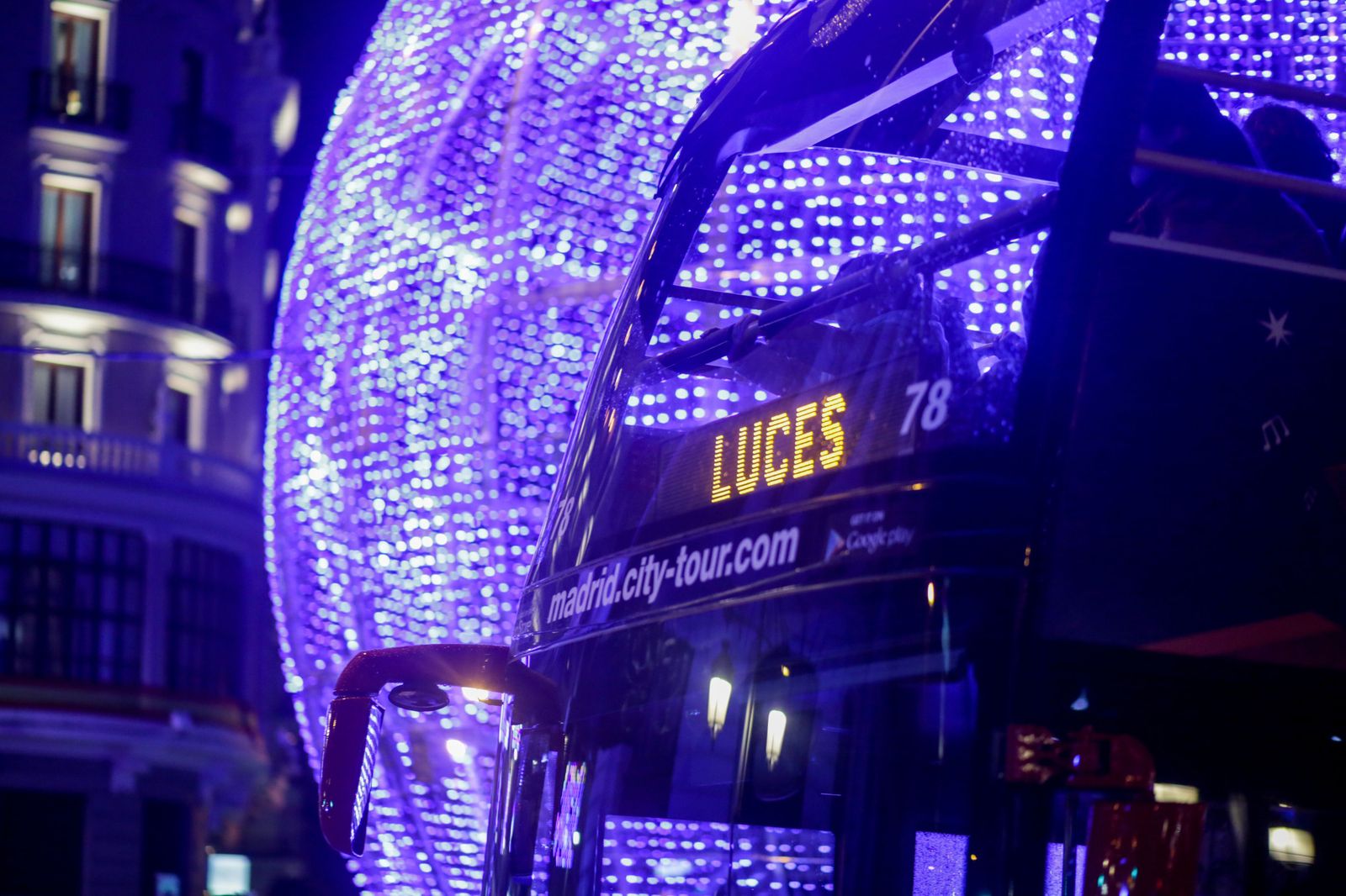 Vigo ya tiene fecha para iluminar su Navidad... ¿Cuándo lo hará Madrid?