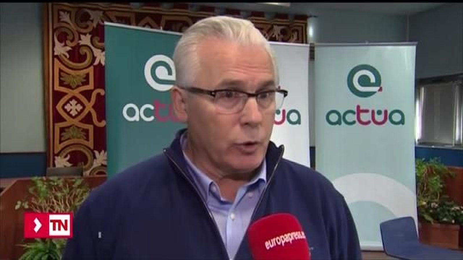 Baltasar Garzón quiere sumar su plataforma a la de Carmena en Madrid