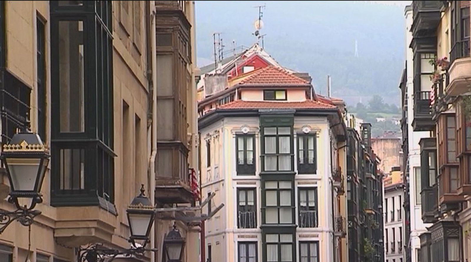El sector inmobiliario y los propietarios, en contra de subir impuestos a los pisos vacíos y la segunda vivienda