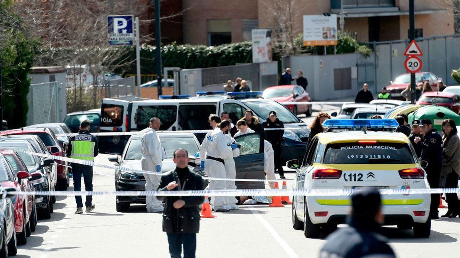 Padres del colegio de Pozuelo exigen a la dirección del centro que pida antecedentes penales