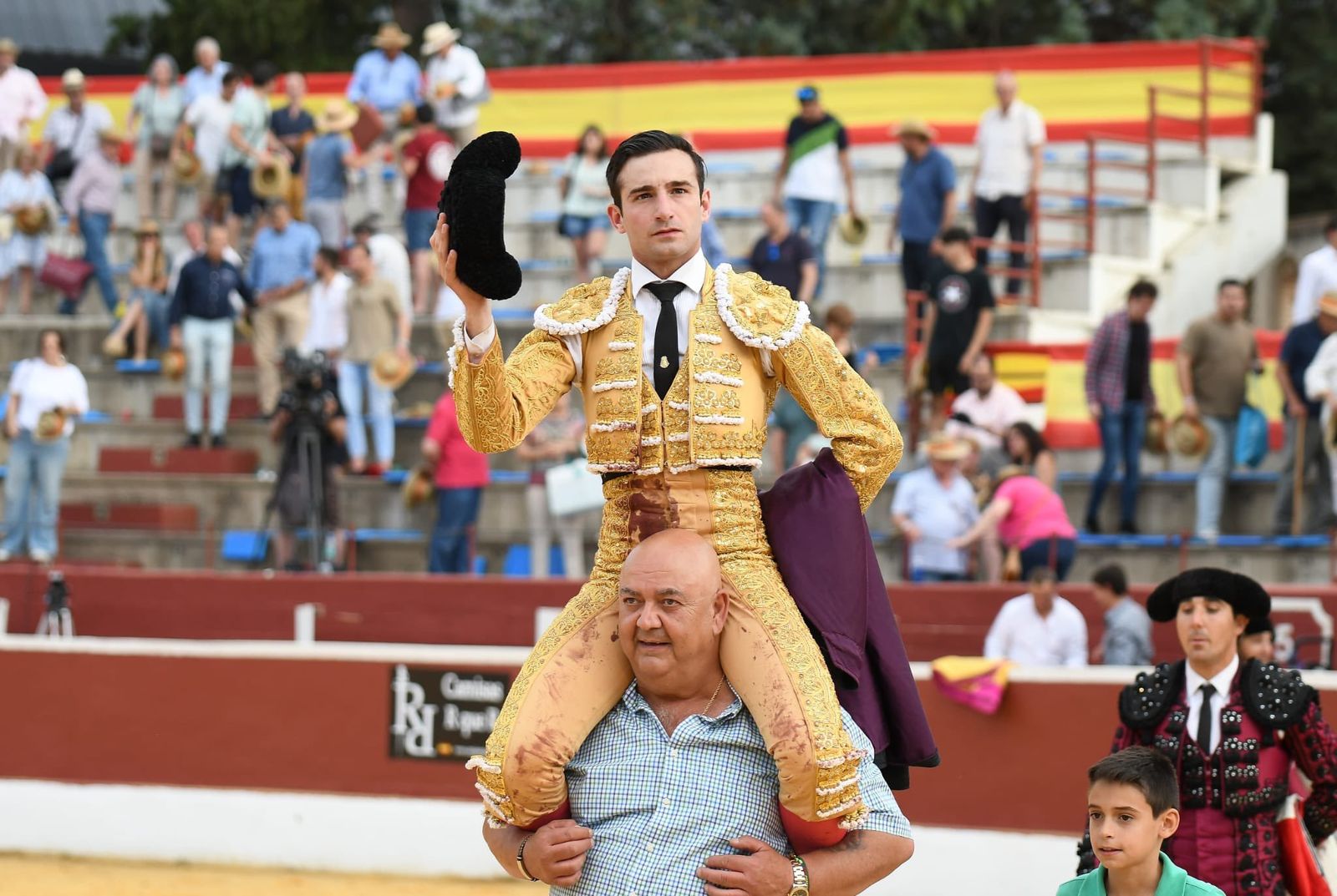 Molina cortó dos orejas en Alalpardo en la semifinal de la Copa Chenel