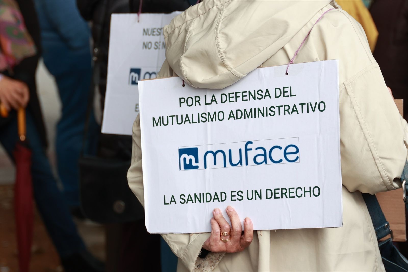 Funcionarios se concentran ante una sede provincial de Muface