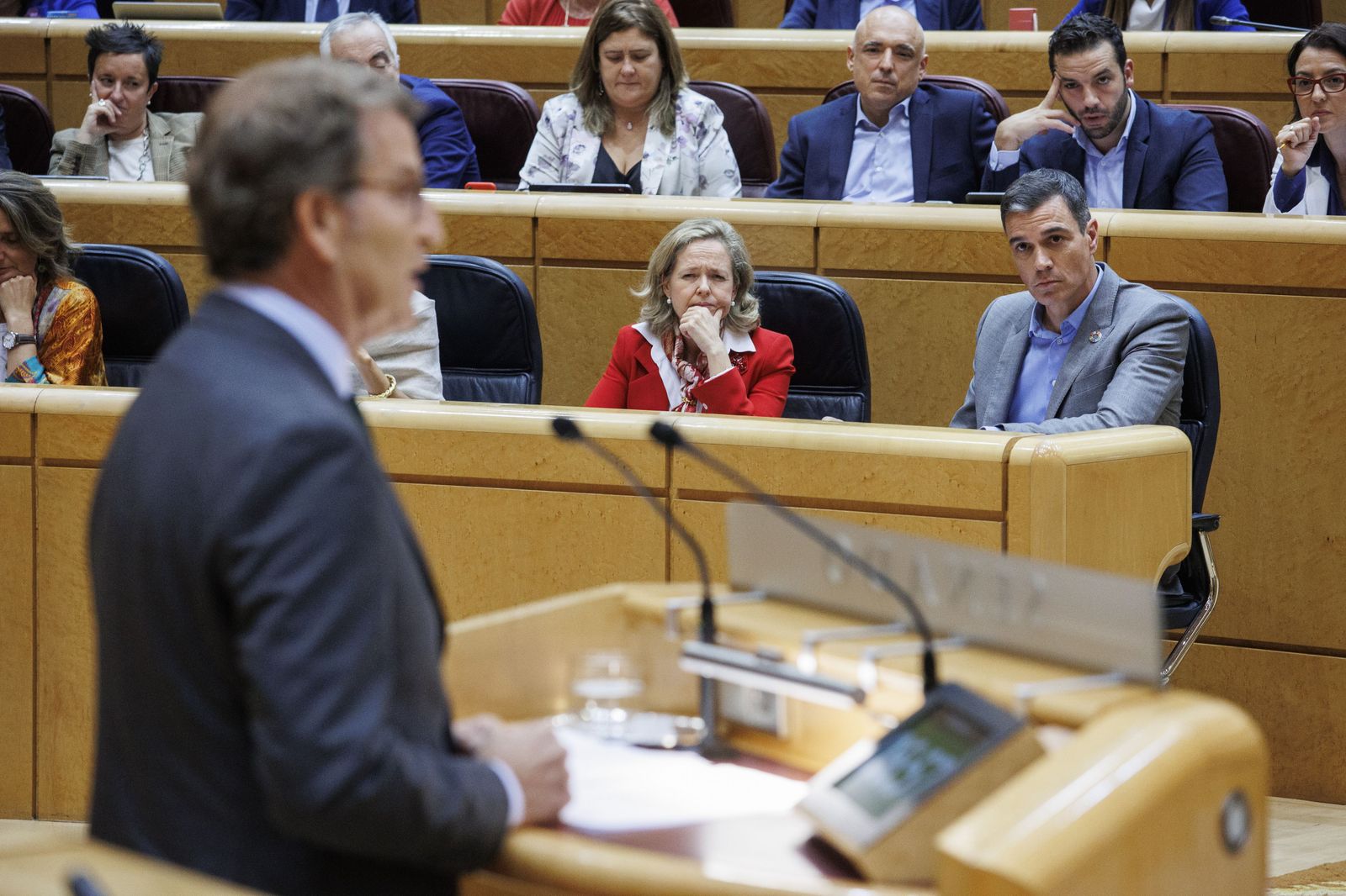 Feijóo se mantiene como ganador frente a una leve mejoría de Sánchez y la caída de Unidas Podemos y Vox