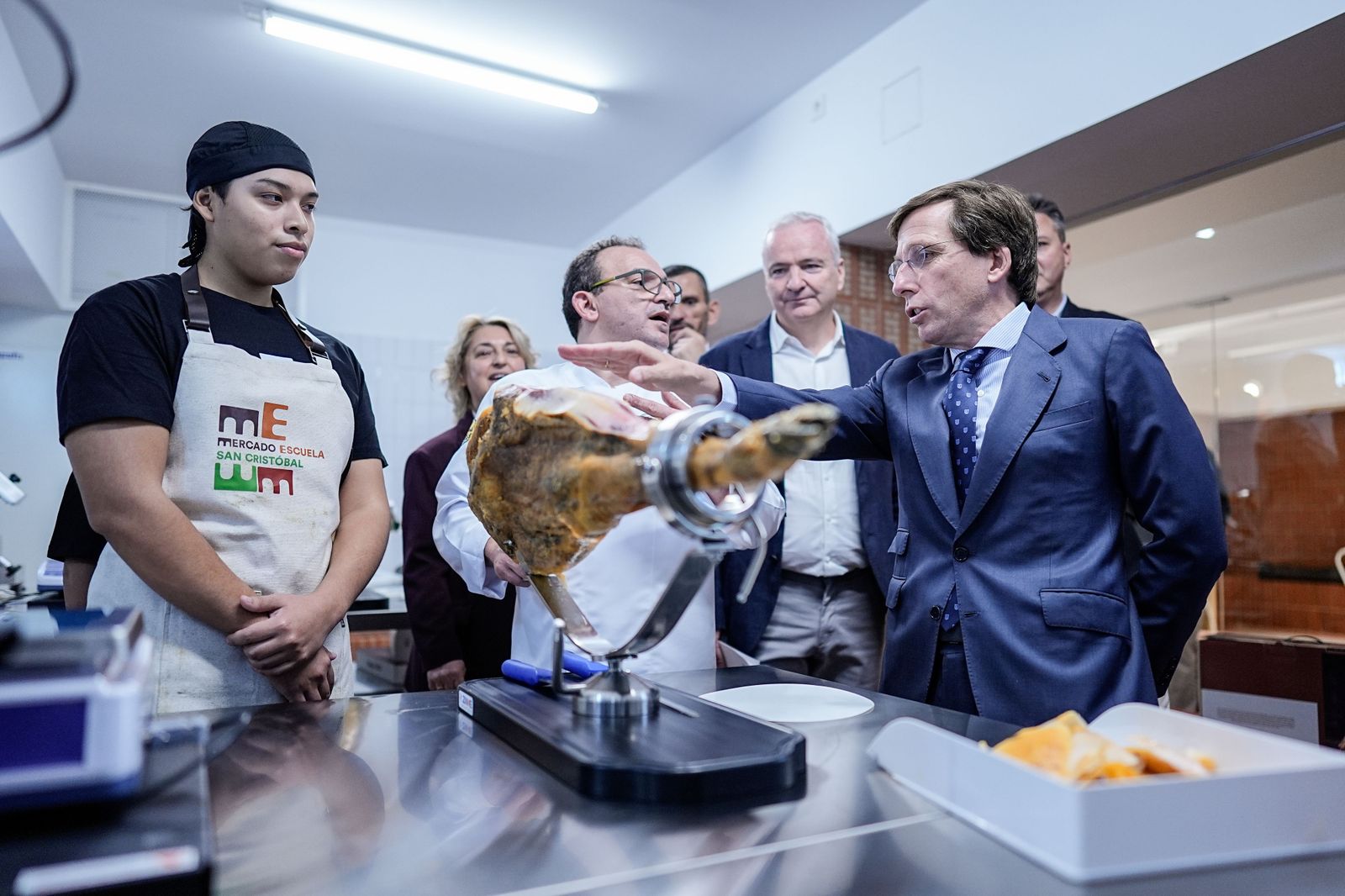 La capital abre una escuela de formación para trabajar en el sector de la alimentación