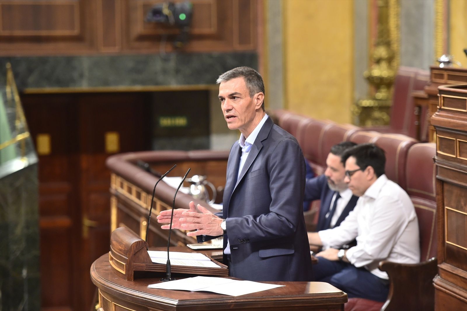 El presidente del Gobierno, Pedro Sánchez, interviene durante una sesión plenaria en el Congreso de los Diputados