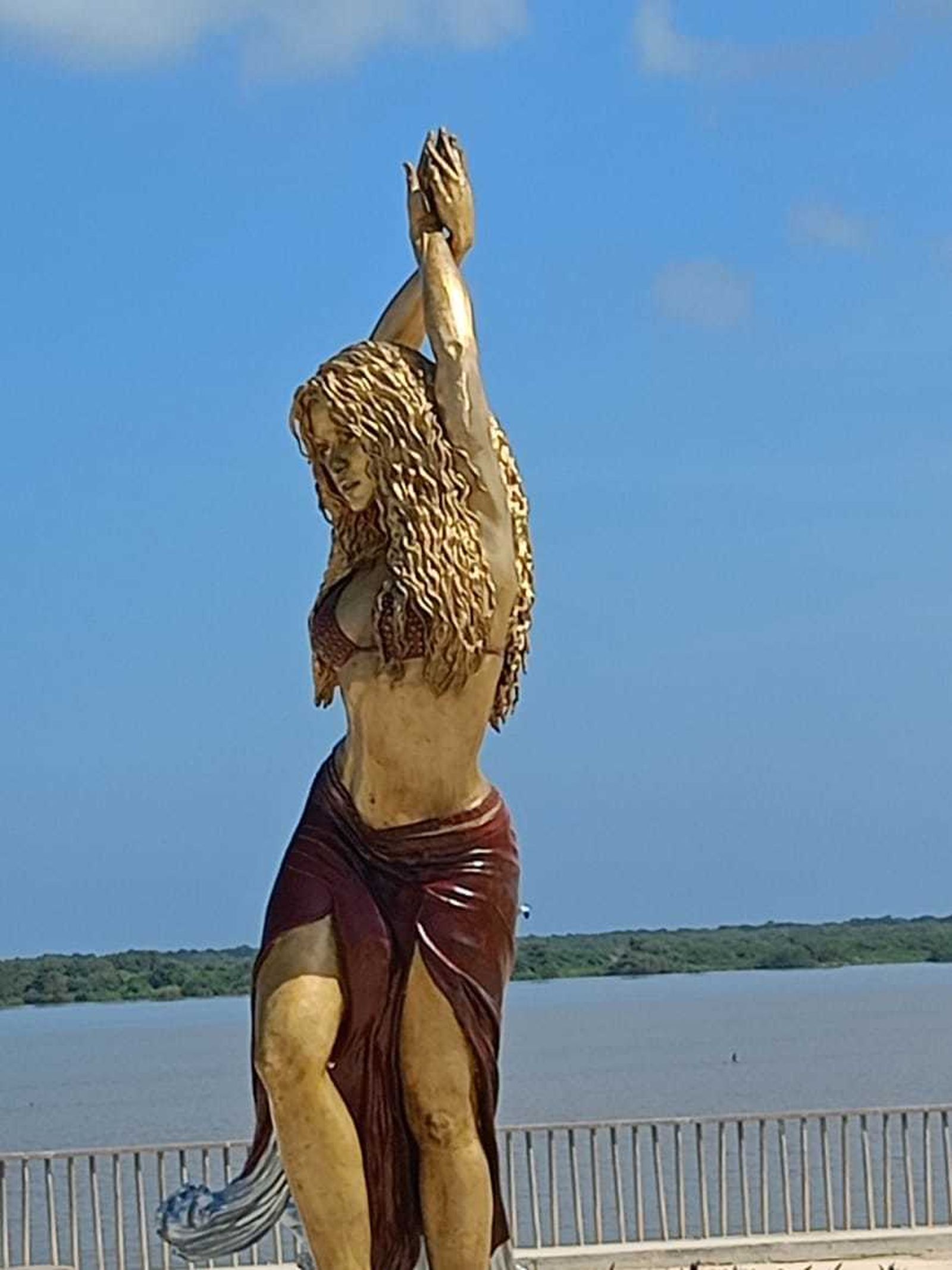 Estatua de Shakira en Barranquilla