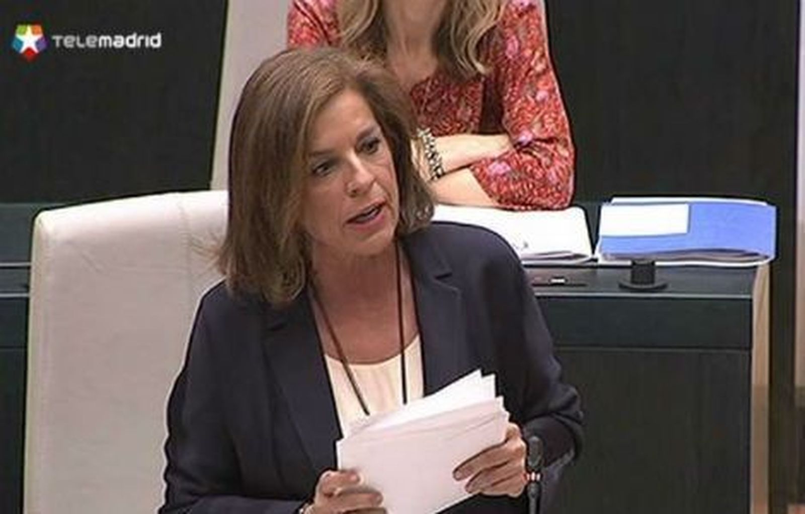 La oposición ataca a Botella con incumplimientos, recortes y irregularidades