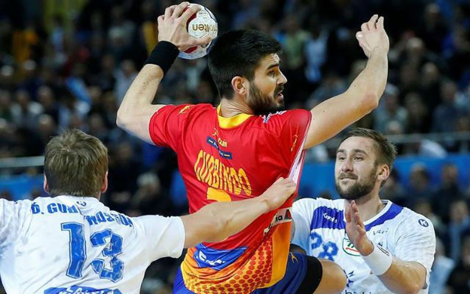 27-21. España debuta en el Mundial con victoria ante Islandia