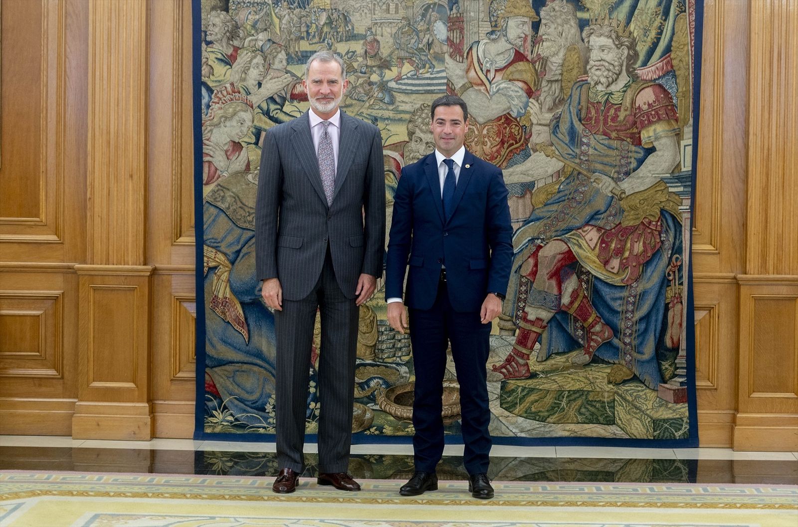 Felipe VI recibe a Pradales tras asumir el cargo de lehendakari