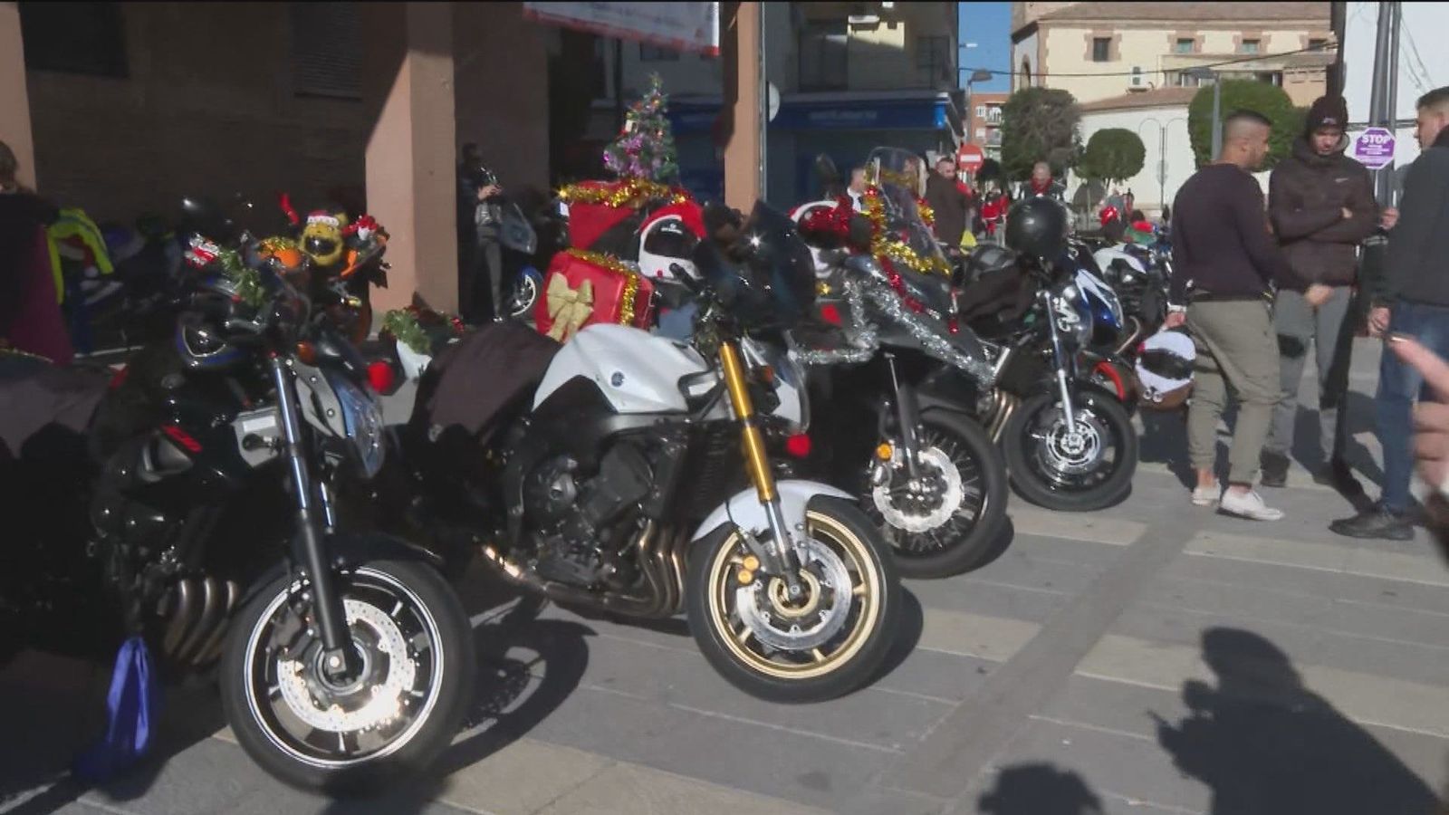 'Papanoelada' motera en Móstoles para recoger juguetes para los niños esta Navidad