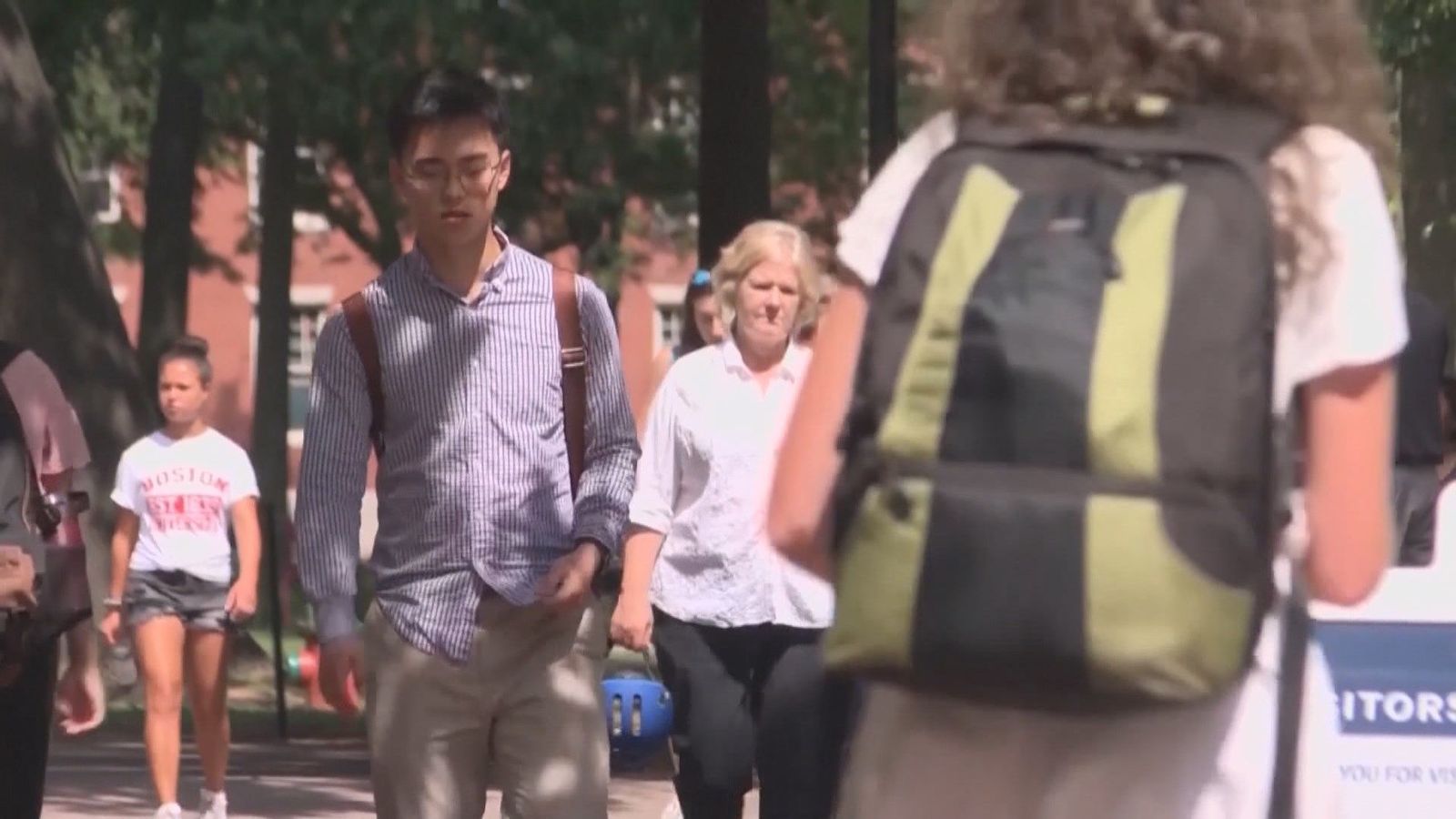 Estados Unidos pausa la emisión de visados para estudiantes para evaluar más a fondo a los solicitantes