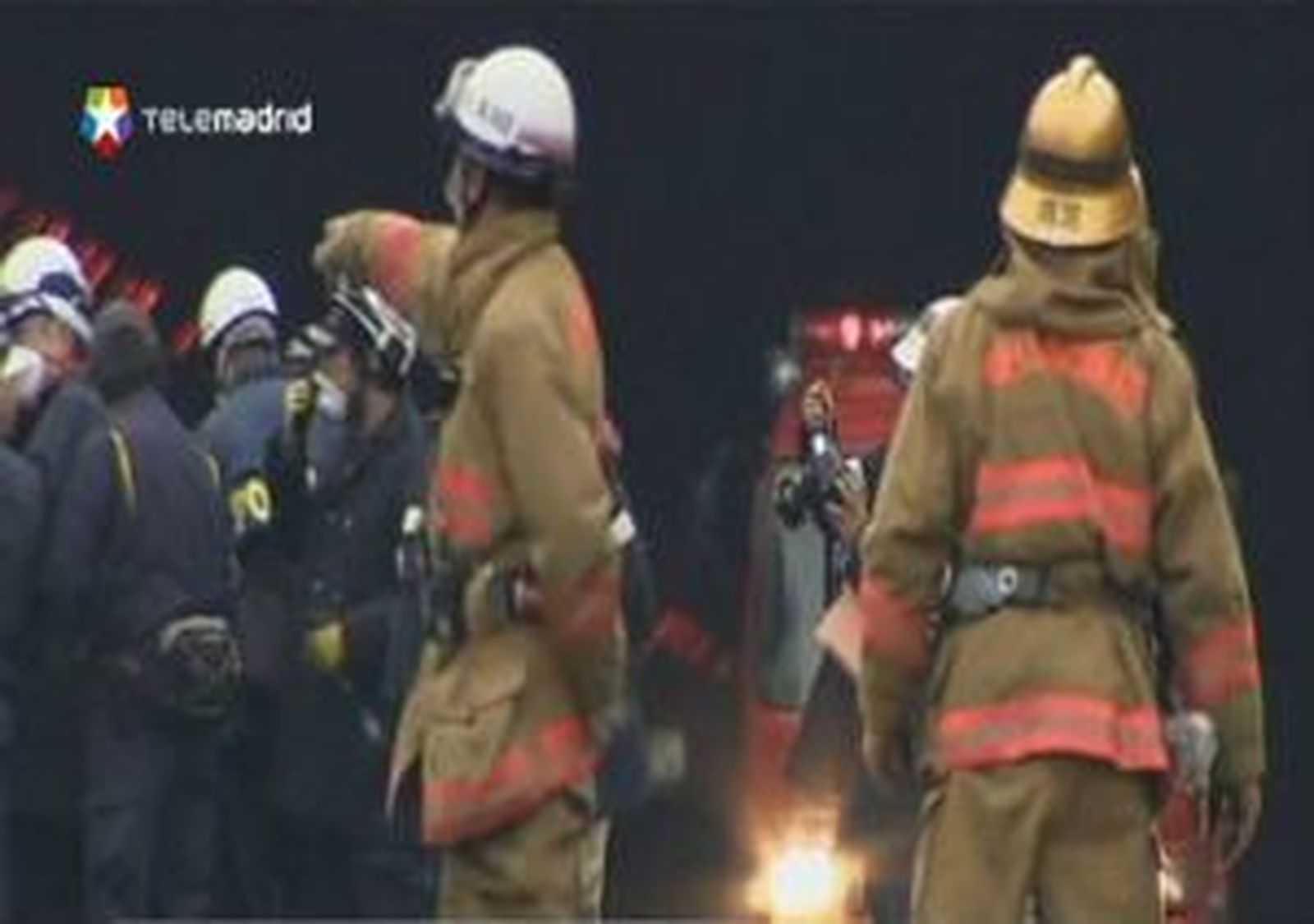 Al menos tres muertos y varios atrapados por el desplome de un túnel en Japón