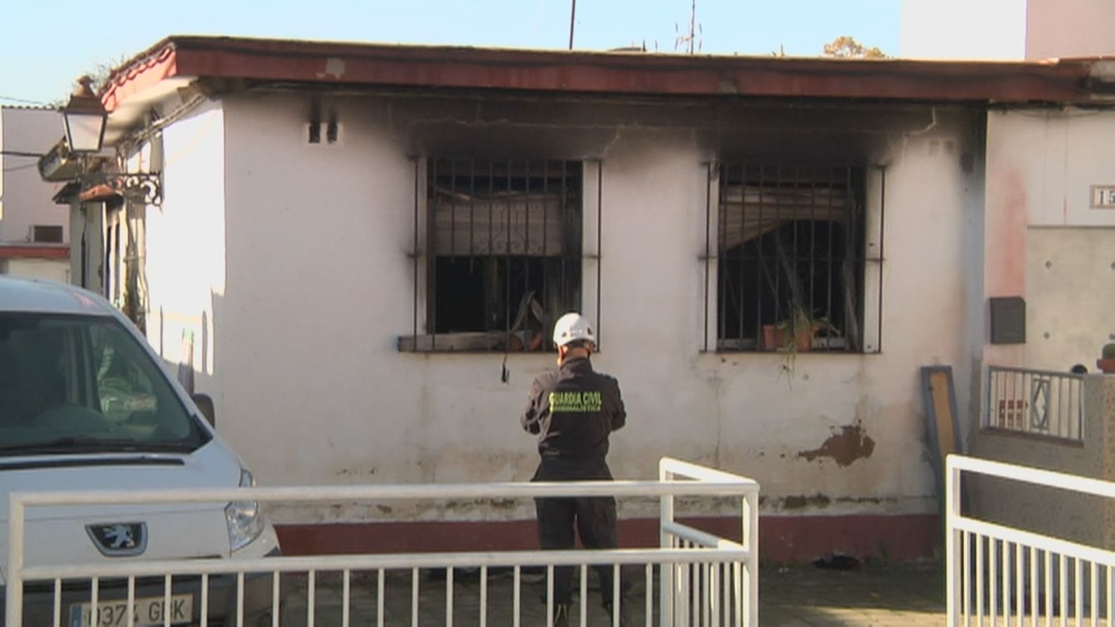 Dos fallecidas, una madre y su hija de 15 años, en un incendio en Villaverde del Río (Sevilla)