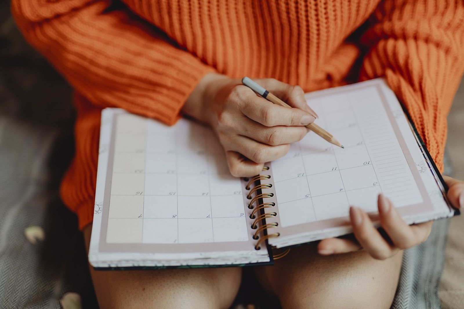¿Qué derechos tienes si trabajas un día festivo?