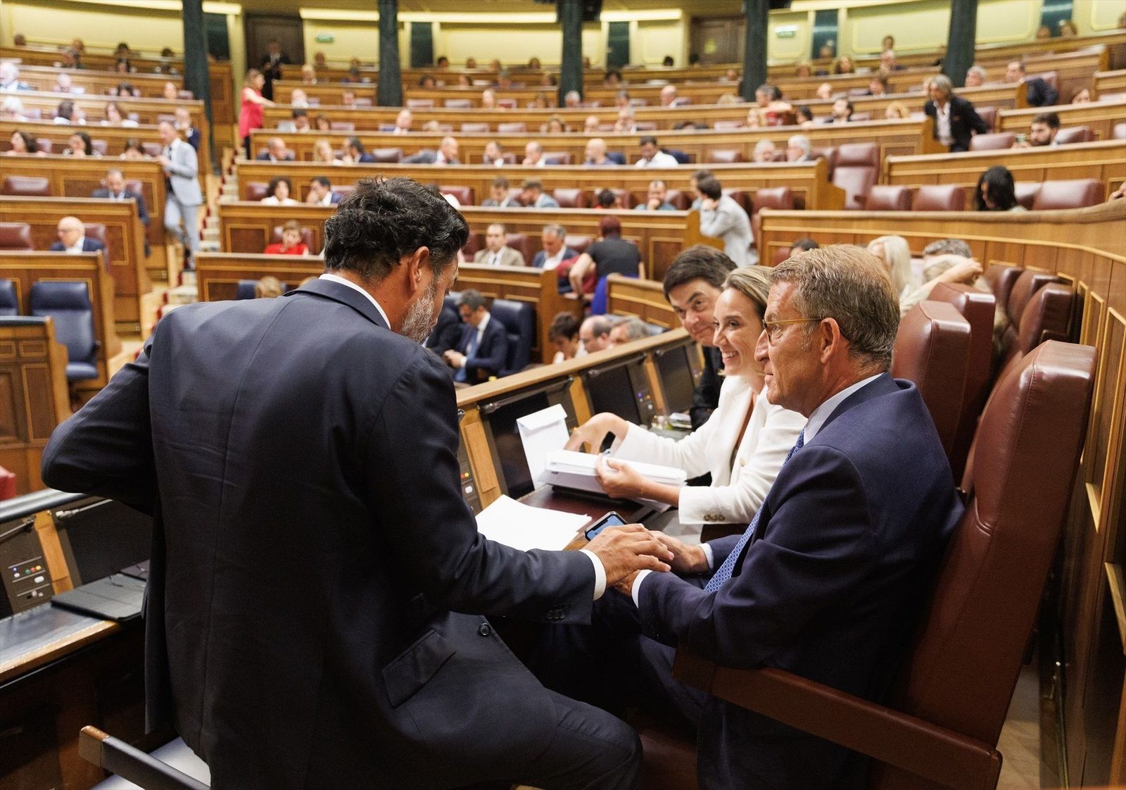El PP asegura que nada ha cambiado y que cuenta con el apoyo de Vox